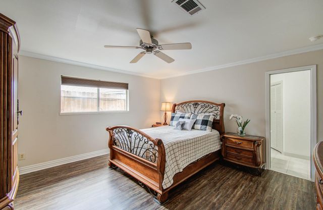 10015 Windriver Drive, Houston, TX 77070