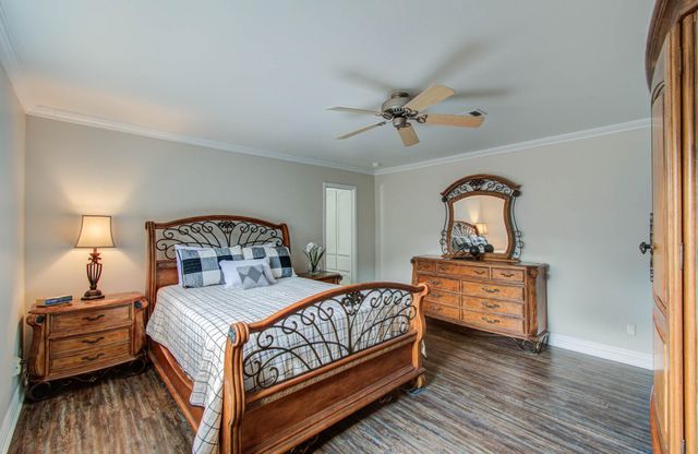 10015 Windriver Drive, Houston, TX 77070