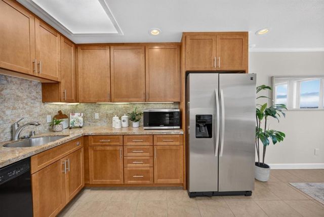 118 Wyandotte Avenue, Daly City, CA 94014