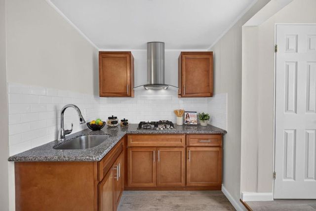 118 Wyandotte Avenue, Daly City, CA 94014