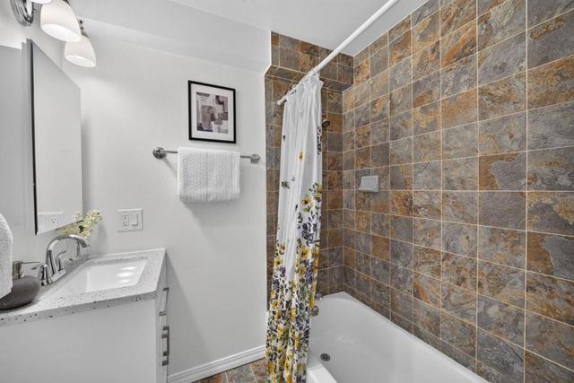 118 Wyandotte Avenue, Daly City, CA 94014