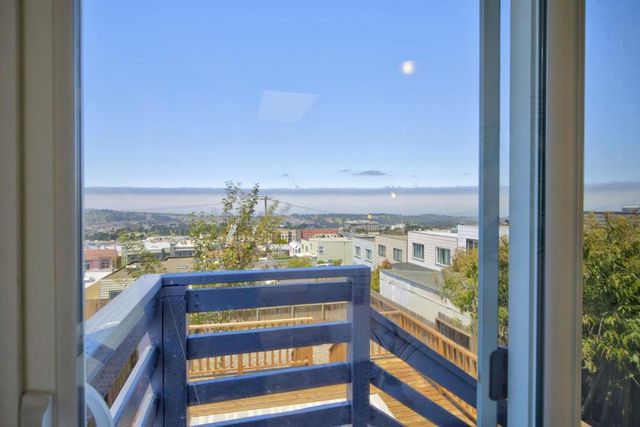 118 Wyandotte Avenue, Daly City, CA 94014