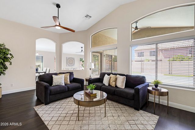4394 E RUNAWAY BAY Drive, Chandler, AZ 85249