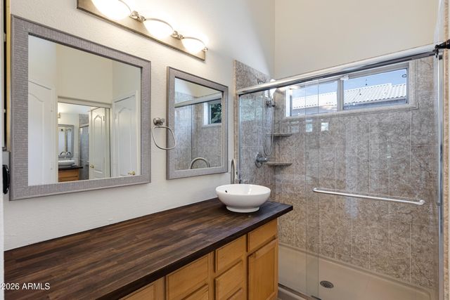 4394 E RUNAWAY BAY Drive, Chandler, AZ 85249