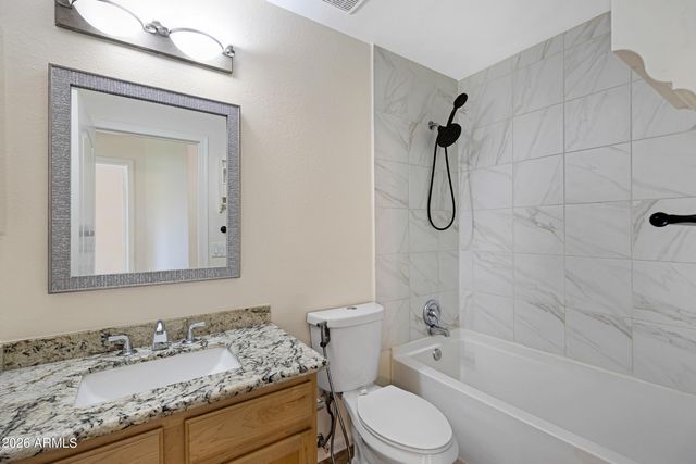 4394 E RUNAWAY BAY Drive, Chandler, AZ 85249