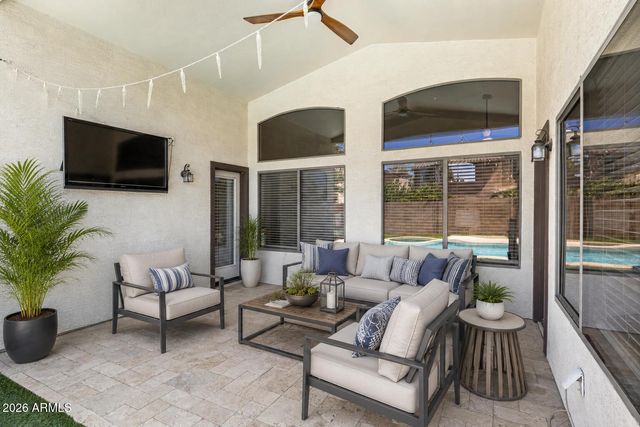 4394 E RUNAWAY BAY Drive, Chandler, AZ 85249