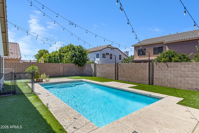 4394 E RUNAWAY BAY Drive, Chandler, AZ 85249