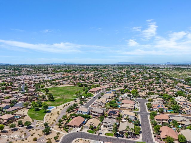 4394 E RUNAWAY BAY Drive, Chandler, AZ 85249