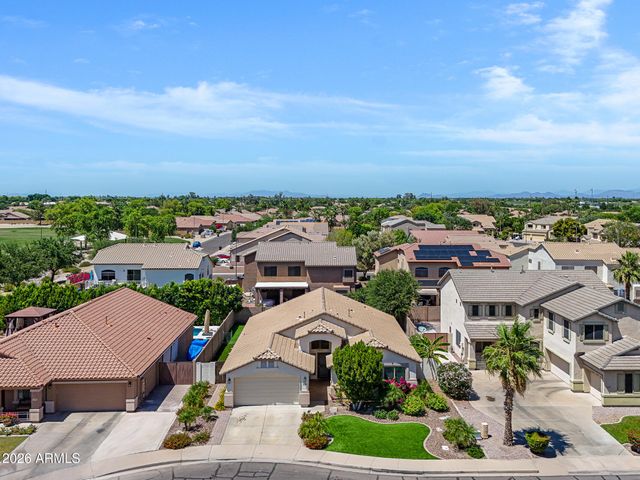 4394 E RUNAWAY BAY Drive, Chandler, AZ 85249