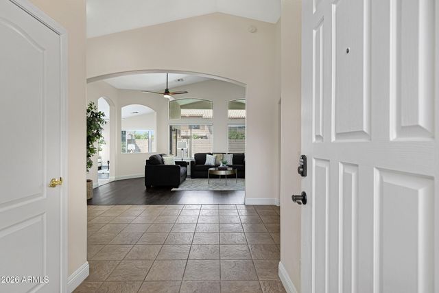 4394 E RUNAWAY BAY Drive, Chandler, AZ 85249