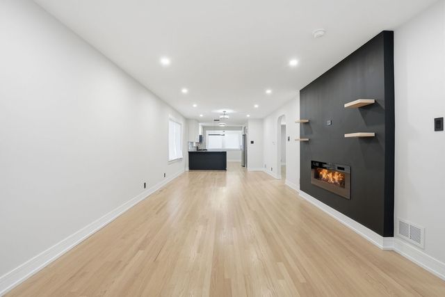 8500 S Wolcott Avenue, Chicago, IL 60620