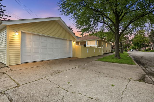8500 S Wolcott Avenue, Chicago, IL 60620