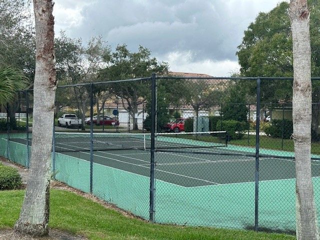 5060 Fairways Circle F303, Vero Beach, FL 32967