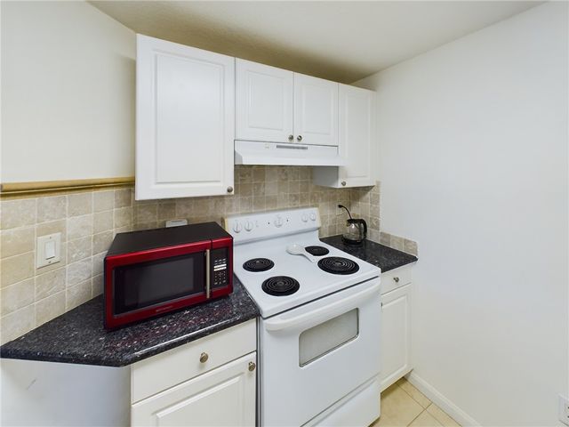 5060 Fairways Circle F303, Vero Beach, FL 32967