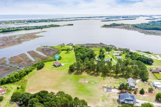301 Intracoastal Court, Sneads Ferry, NC 28460