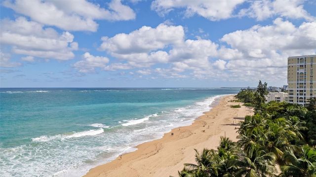 54 KINGS COURT 2-B, San Juan, PR 00911