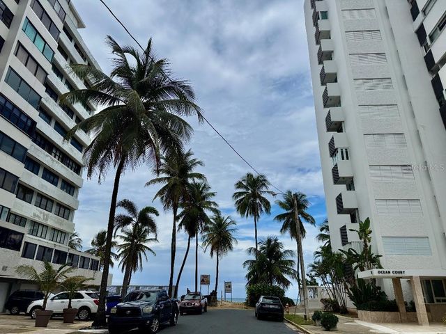 54 KINGS COURT 2-B, San Juan, PR 00911