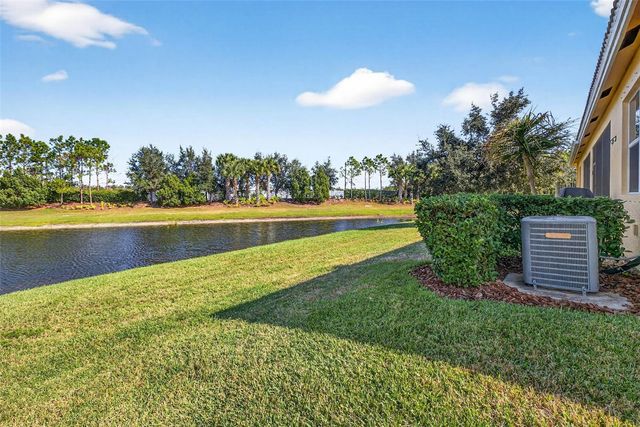 15652 AURORA LAKE CIRCLE, Wimauma, FL 33598