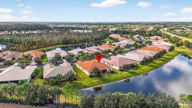 15652 AURORA LAKE CIRCLE, Wimauma, FL 33598