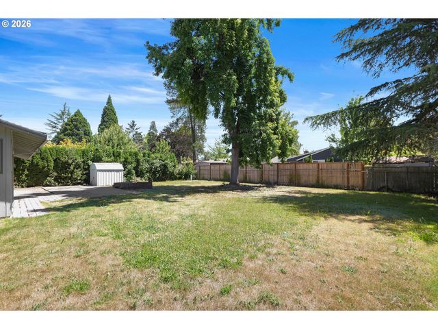 938 Ne DELSEY Rd, Hillsboro, OR 97124