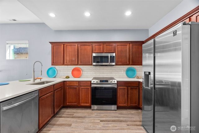 5836 Balustrade Boulevard SE, Lacey, WA 98513