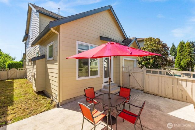 5836 Balustrade Boulevard SE, Lacey, WA 98513