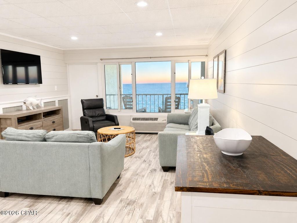 Image 2 of property listing at 15413 Front Beach Road 519, Panama City Beach, FL 32413