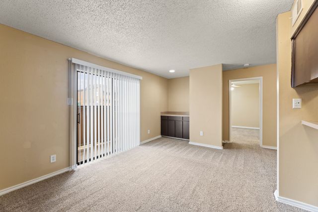 2515 Altamesa Boulevard, Fort Worth, TX 76133