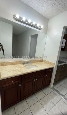 12242 SW 210th St, Miami, FL 33177