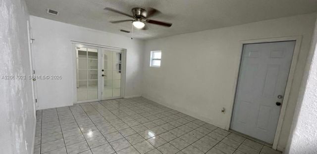 12242 SW 210th St, Miami, FL 33177