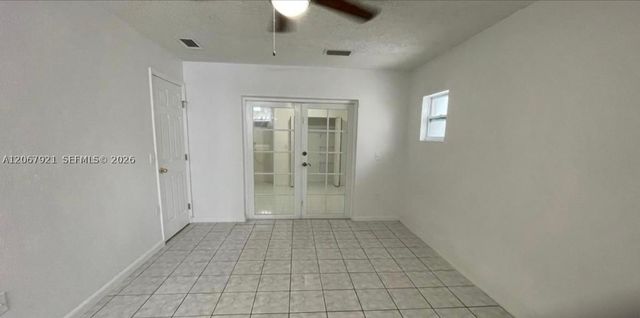 12242 SW 210th St, Miami, FL 33177