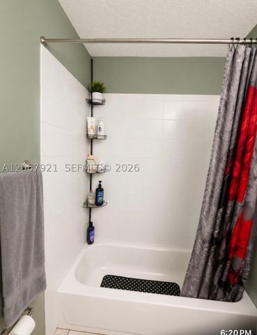 12242 SW 210th St, Miami, FL 33177
