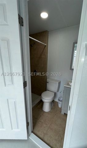 12242 SW 210th St, Miami, FL 33177
