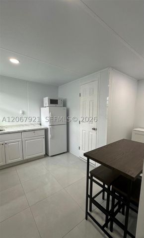 12242 SW 210th St, Miami, FL 33177