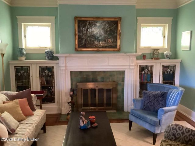 2107 Eastern Pkwy, Louisville, KY 40204