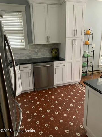 2107 Eastern Pkwy, Louisville, KY 40204