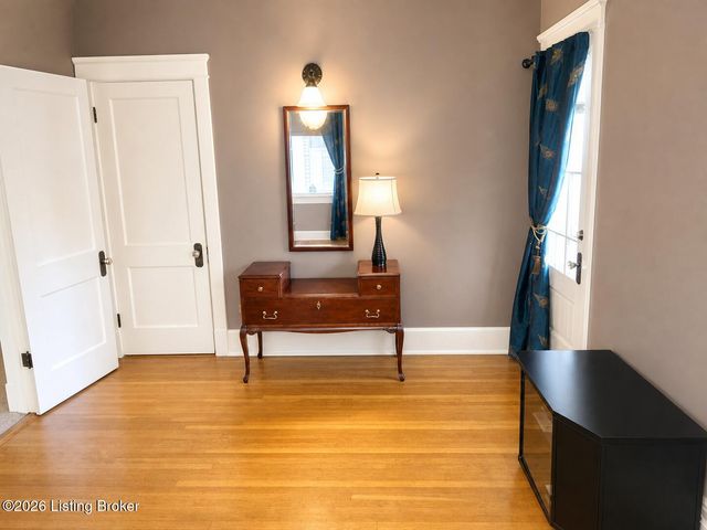 2107 Eastern Pkwy, Louisville, KY 40204