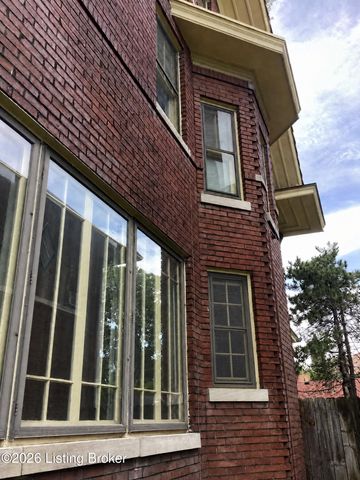 2107 Eastern Pkwy, Louisville, KY 40204