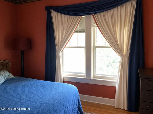 2107 Eastern Pkwy, Louisville, KY 40204