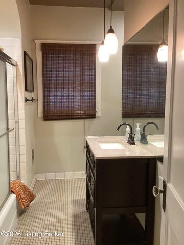 2107 Eastern Pkwy, Louisville, KY 40204