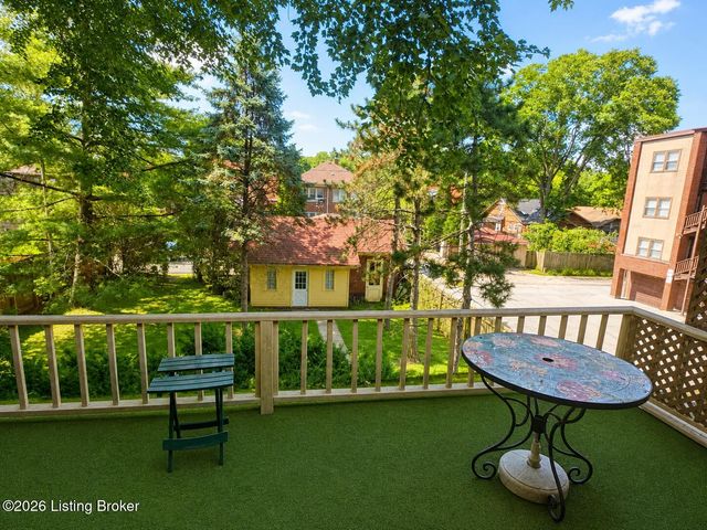 2107 Eastern Pkwy, Louisville, KY 40204