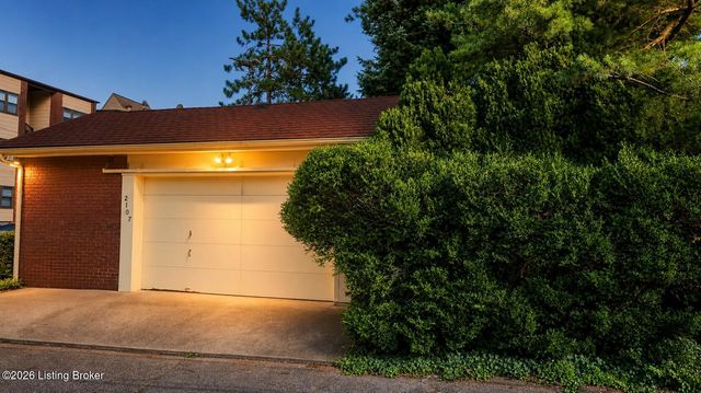 2107 Eastern Pkwy, Louisville, KY 40204