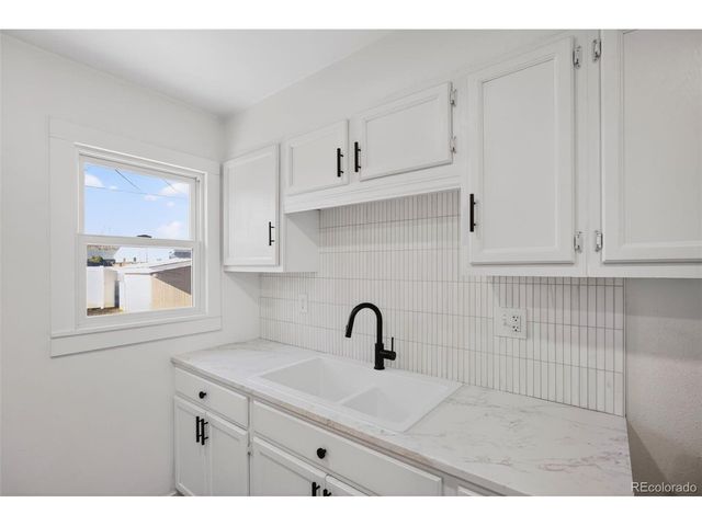 2621 S Federal Blvd, Denver, CO 80219