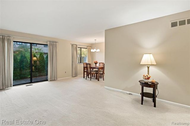 32109 W 12 Mile Road, Farmington Hills, MI 48334