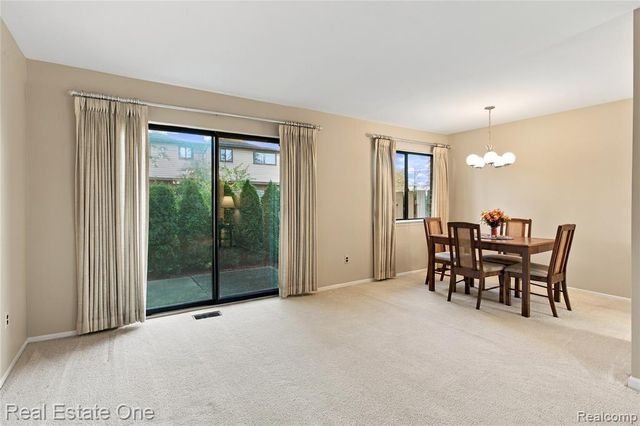 32109 W 12 Mile Road, Farmington Hills, MI 48334