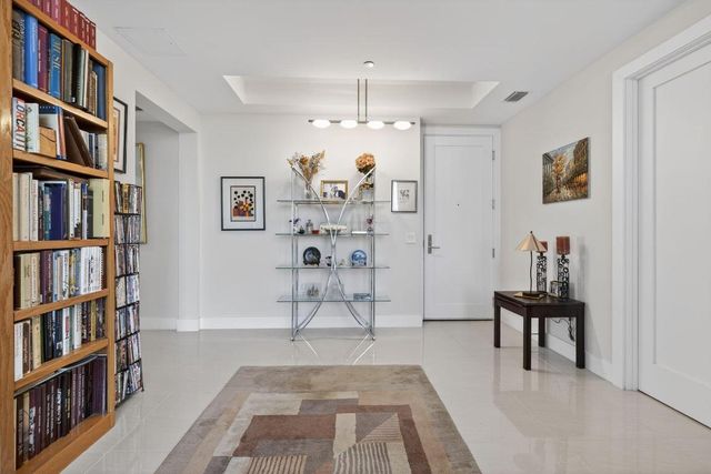 2 Water Club Way 1503, North Palm Beach, FL 33408