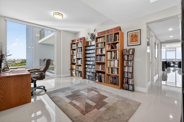 2 Water Club Way 1503, North Palm Beach, FL 33408