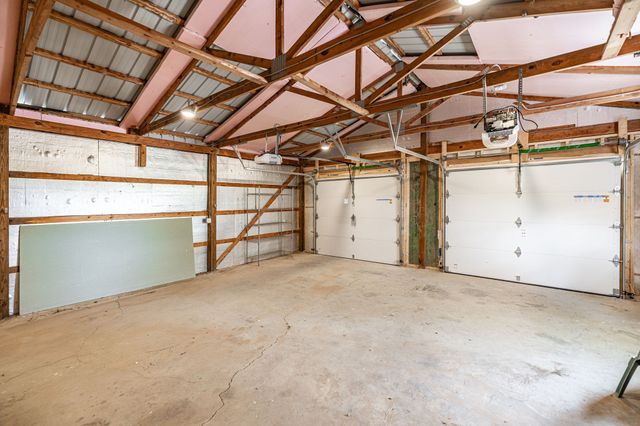 1222 Chenault Ln, Castalian Springs, TN 37031