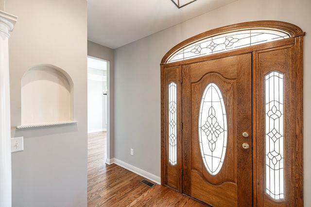 1222 Chenault Ln, Castalian Springs, TN 37031
