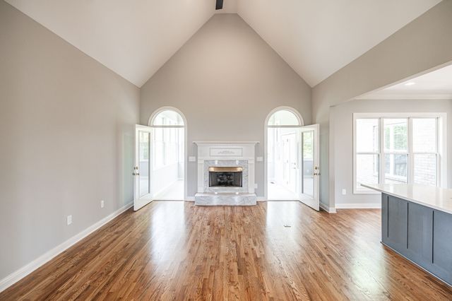 1222 Chenault Ln, Castalian Springs, TN 37031